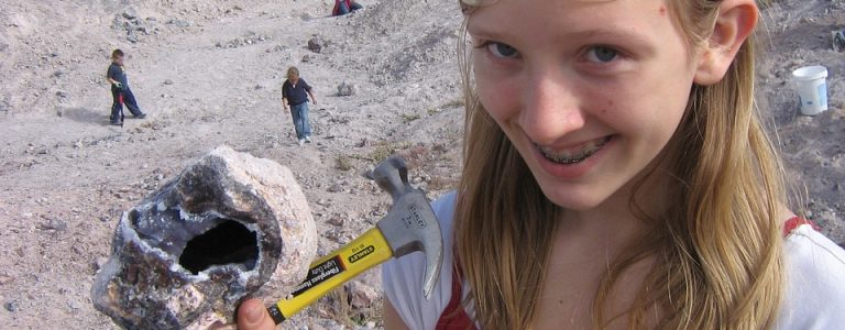 Ten Ways Geography Prepares Students for Life child-442113_960_720